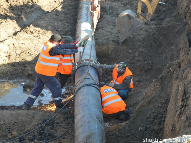 Водоканал зерноград. Отремонтированный участок водовода. Капитальный ремонт водоводов. Мурманск водопроводный 3. Капитальный ремонт магистральных насосов.