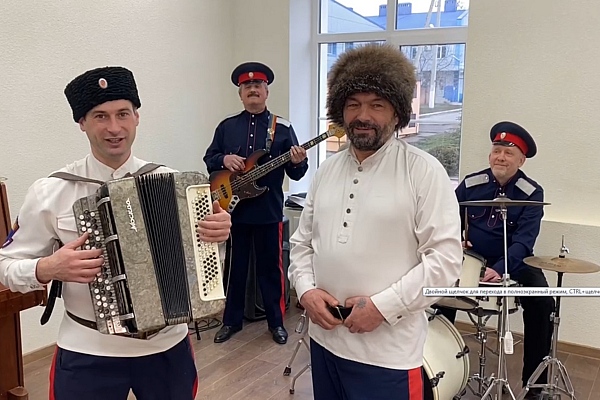 Вольный дон бренд. Казачий ансамбль вольница волгоград. Ансамбль казачьей песни вольный дон. Ансамбль вольный дон 1996. Ансамбль вольный дон песни.