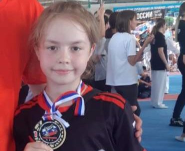 Кира Ковалева